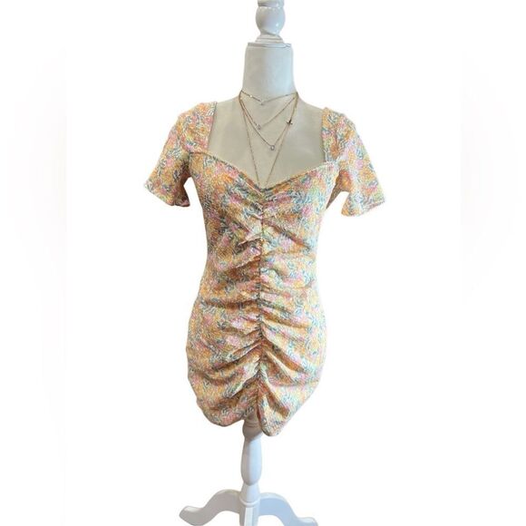 ASOS Design Textured Ruched Mini Dress Short Sleeves Pastel Floral Size 10 - Picture 10 of 16